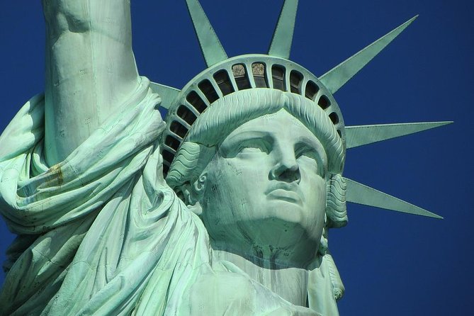 Statue of Liberty, Ellis Island, and 9/11 Memorial Guided Tour - Lower Manhattan in One Day: Why This Route Makes Sense