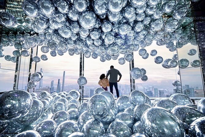 SUMMIT One Vanderbilt Experience Ticket - LEVITATION Skyboxes and the Ledge: The Clear-Glass Photo Moment