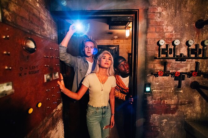 The Escape Game Brooklyn: Epic 60-Minute Adventures in City Point - How the 60-Minute Mission Works (team rules that actually help)
