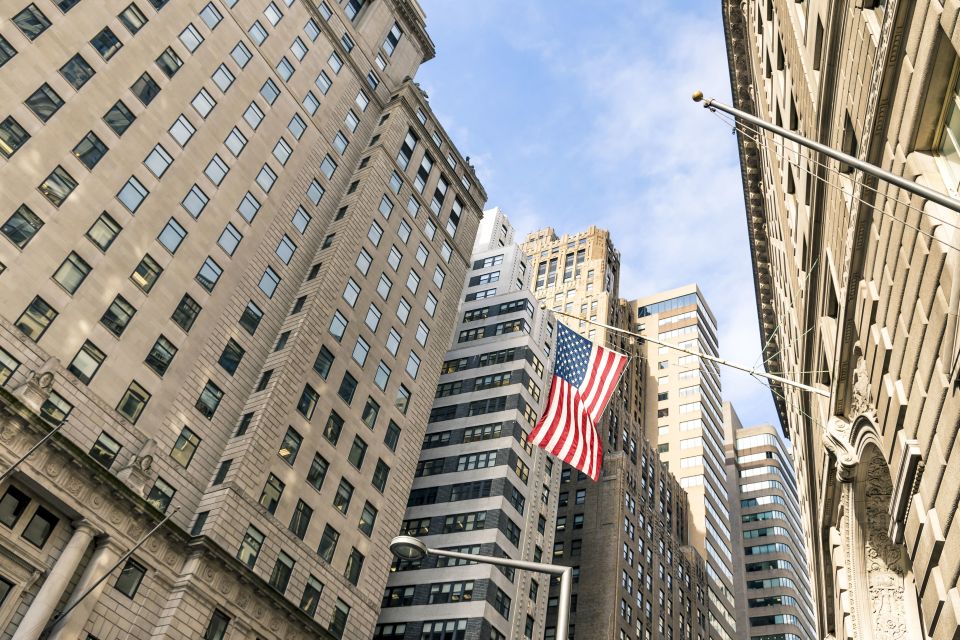 Wall Street Insider Tour with a Finance Professional - Where the tour starts: 22 Broad St and the Blue Bottle meetup